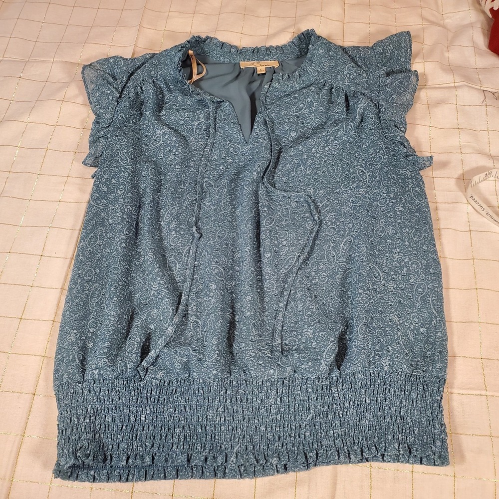 Les Serein Women's Top Ruffle Detail Sleeveless Blouse Smocked Blue Lined Sz L